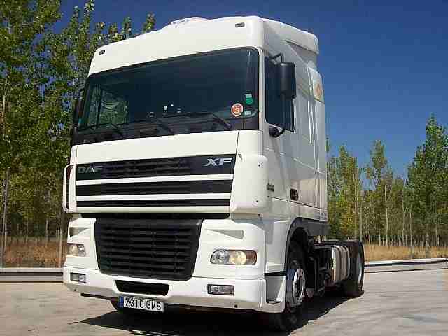 18.500 € +IVA
-DAF-FT 95 XF 480-Tractoras